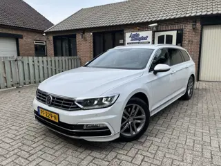 Volkswagen Passat Variant 1.4 TSI ACT Highline Business R Trekhaak Virtual cockpit