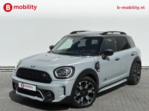 MINI Countryman 1.5 Cooper S E ALL4 Untamed Edition Panoramadak Head-Up | Adaptive Cruise Control | 