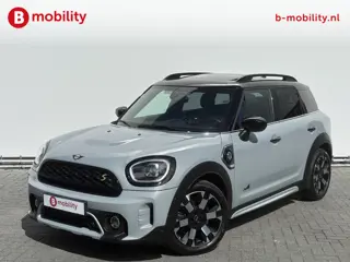 MINI Countryman 1.5 Cooper S E ALL4 Untamed Edition Panoramadak Head-Up | Adaptive Cruise Control | 