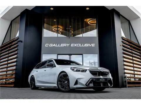 BMW 5 Serie Touring M5 - Panorama | Bowers & Wilkins | Brooklyn Grau | Stoelkoeling