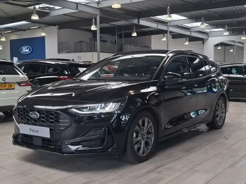 Ford FOCUS Wagon EcoBoost Hybrid 155 pk ST-Line | Pano | Winterpack | Cruise control | Climate contr