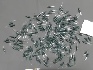 234 gloeilampjes 1.5 t/m 3 volt, stammen uit kerstboomverl.