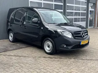 Mercedes-Benz Citan 111 CDI BlueEFFICIENCY Btw en Bpm vrij!! Airco Cruise controle Trekhaak 1050kg t
