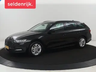 Skoda Octavia Combi1.5 e-TSI Sport Business | Stoelverwarming | Cruise control | Sfeerverlichting | 
