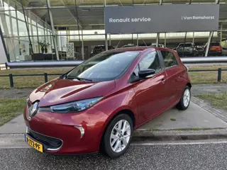 Renault ZOE E-TECH ELECTRIC R110 Limited 41 kWh SOH 89 % / Huur Accu / Keyless / Stoelverw. / Naviga