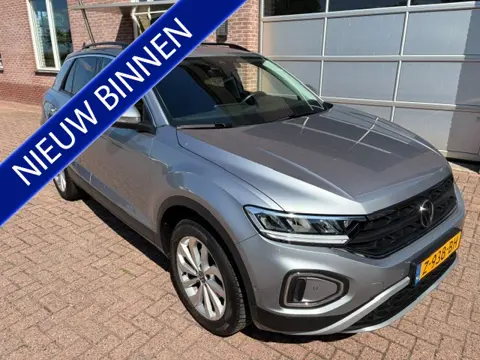 Volkswagen T-Roc 1.0 TSI Life Edition Trekhaak-Camera-Apple/Android