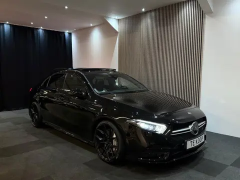 Mercedes-Benz A-klasse AMG 35 4MATIC Pano BI color Leer Camera