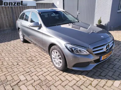 Mercedes-Benz C-Klasse 180 station NAVIGATIE + lane assist .