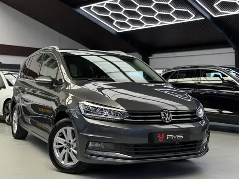 Volkswagen Touran 1.4 TSI Highline 7p CarPlay