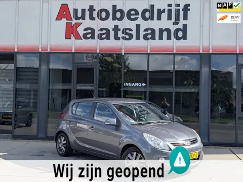 Hyundai I20 1.2i i-Motion - Airco - Navi- NIEUWE APK -