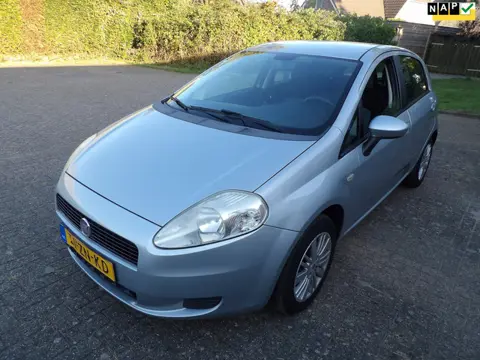 Fiat Grande Punto 1.4 Dynamic airco kout