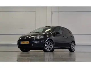 Fiat Punto Evo 0.9 TwinAir Lounge Panoramadak Clima Garantie Mooi!