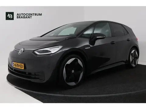 Volkswagen ID.3 First Plus 58 kWh (PANO, CAMERA, SFEERVERLICHTING, STOELVERWARMING, CRUISE ADAPTIEF)