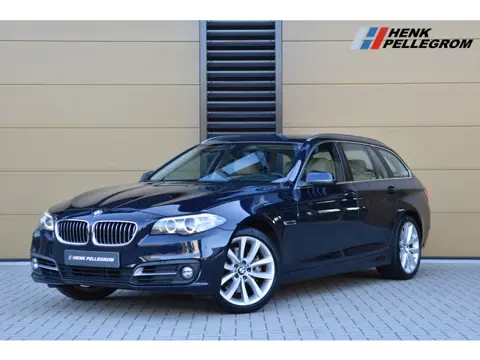 BMW 5 Serie Touring 535i High Executive * Sportstoelen * Elektrische Trekhaak * Achteruitrijcamera *