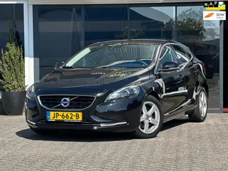 Volvo V40 2.0 T2 Momentum | Stoelverwarming | Nederlandse auto