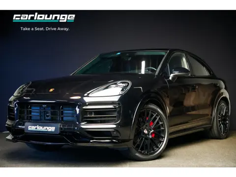Porsche Cayenne 3.0 E-Hybrid (bj 2022, automaat)