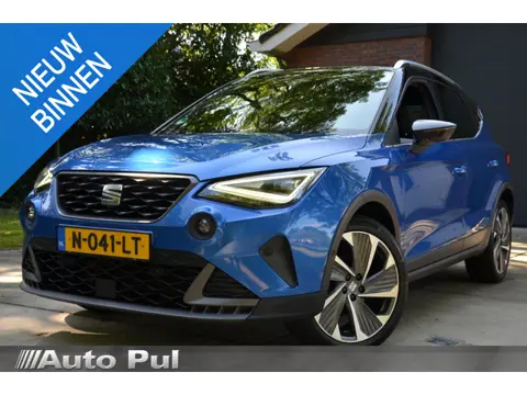 SEAT Arona 1.0 TSI FR Business Intense Navi/Pdc/Ecc/Led/Stoelverwarming/Apple Carplay/Android Auto/A