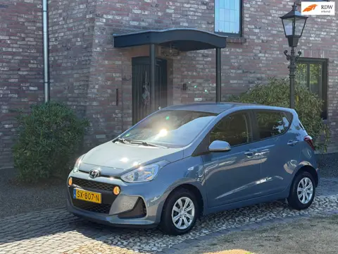 Hyundai I10 1.0i Comfort Navi Cruise control Airco