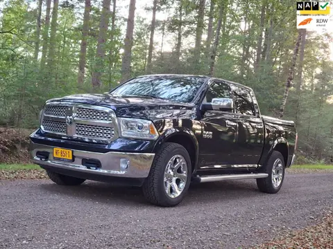 Dodge Ram 1500 5.7 V8 4x4 Laramie 6'4 / Luchtvering / 3500kg