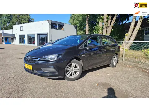 Opel Astra Sports Tourer 1.0 Edition PARKEERSENSOREN V+A|TREKHAAK