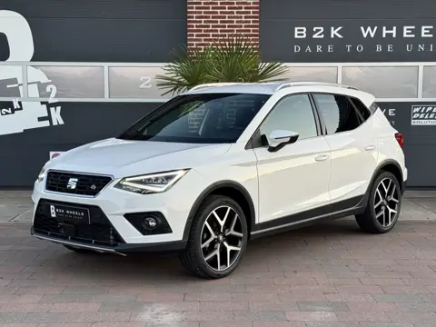 SEAT Arona 1.0 TSI FR Business Intense | LED | Stoelverw | Trekhaak | Carplay | Rijklaar met nieuwe 