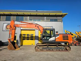 Hitachi ZX220LC Mitsubishi 6 cylinder WE1580
