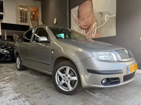 Skoda Fabia Combi 1.4-16V Spirit+, airco, goed onderhouden, cruisecontrol