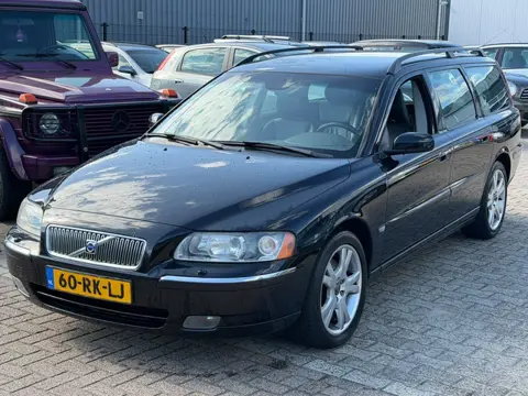 Volvo V70 2.5T Summum 2005 Spaceball Zwart Turbo