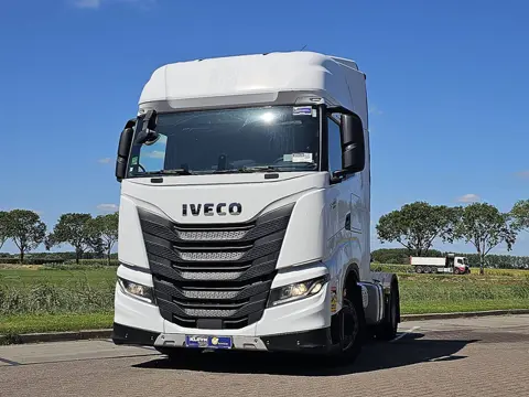 IVECO S-WAY AS440S51