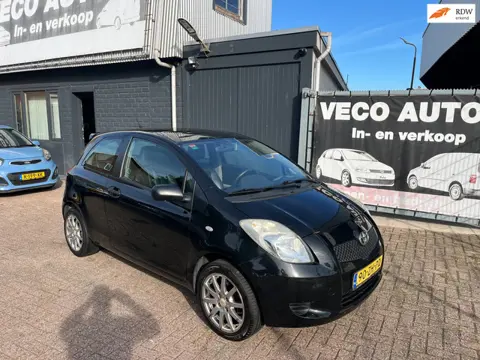 Toyota Yaris 1.0 VVTi Spirit airco leder 1e eigenaar nette NL auto nap