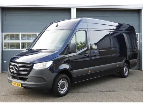 Mercedes-Benz Sprinter 317 1.9 CDI L3H2 AUT | LEDER | CAMERA | CARPLAY | CRUISE | MBUX