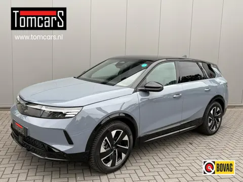 Opel Grandland Electric GS 73 kWh Nieuw uit voorraad/Trekhaak/Stoel-stuurverwarming/Bi-Tone