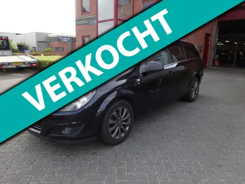 Opel Astra Wagon 1.6 Cosmo Navi Cruise APK 21-8-2027