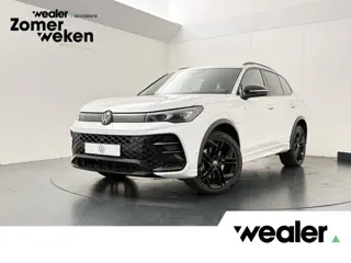 Volkswagen Tiguan 1.5 eHybrid R-Line | 272 PK | SoH 100% | Trekhaak wegklapbaar | Adaptive Cruise Co