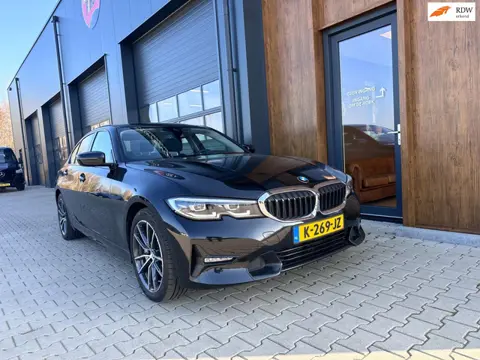 BMW 3-serie 330e eDrive Edition sport leer apple carplay