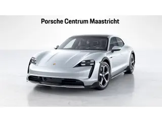 Porsche Taycan 4 Cross Turismo