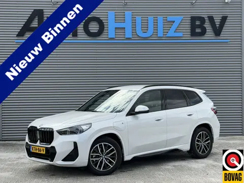 BMW X1 xDrive25e M Sport Keyless Entry Carplay Achteruitrijcamera SOH 100% Stoelverwarming