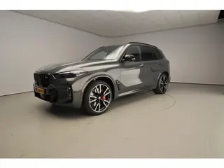 BMW X5 M60i xDrive | M-Sportpakket | LED | Leder | HUD | Panoramadak | Active steering | Comfortzete