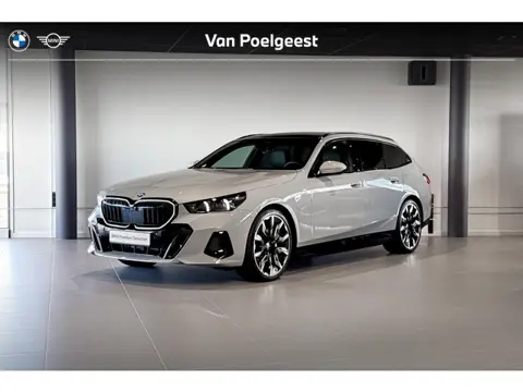 BMW 5 Serie Touring 530e | M Sport Pro | Glazen Panoramadak | Stoelventilatie | Bowers & Wilkins | T