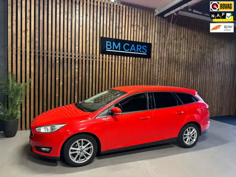 Ford Focus Wagon 1.0 Lease Edition Airco,Trkhaak,Navigatie