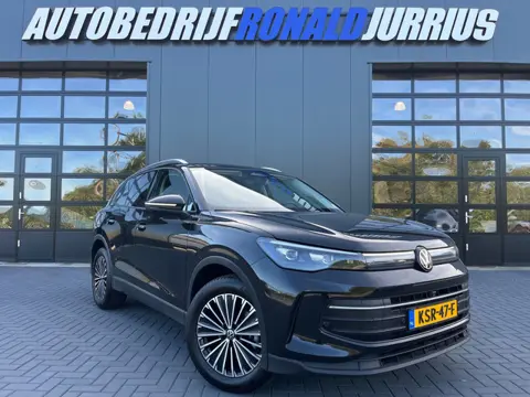 Volkswagen TIGUAN 1.5 eTSI Life Edition 360 Camera/Carplay/Trekhaak/Adaptive-Cruise/IQ Light/1Ste Ei