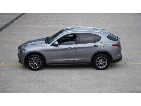 Alfa Romeo STELVIO 2.0 T AWD Super Pack Veloce