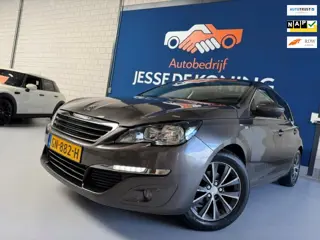 Peugeot 308 1.2 PureTech Style/ bj.2015 / panoramadak/navigatie/trekhaak/nieuwe distributie/cruise/N