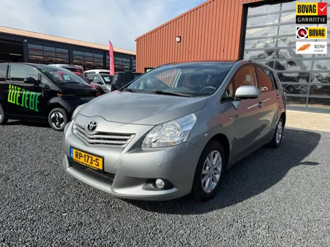 Toyota Verso 1.8 16V VVT-I Edition