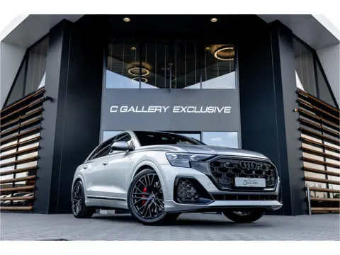 Audi Q8 55 TFSI e quattro Pro Line - Panorama | RS Seats | B&O | Luchtvering | Memory
