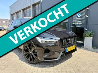 Volvo XC60 2.0 T8 Plug-in hybrid AWD Ultra Black Edition luchtvering, trekhaak, HUD