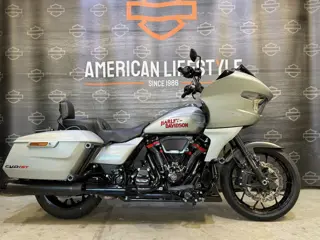Harley-Davidson Tour Road Glide CVO ST - FLTRXSTSE
