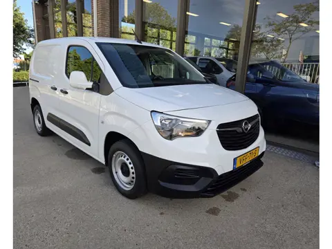 Opel Combo Edition Airco Cruisecontrol Naviagtiesysteem