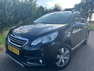 Peugeot 2008 1.2 PureTech Allure (bj 2015, automaat)