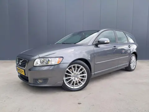 Volvo V50 2.0D AUTOMAAT Edition II XENON LEER CRUISE ECC TREKHAAK